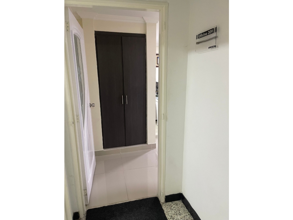 Se vende oficina en el centro de Armenia, Quindío. — foto 4