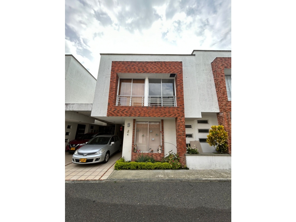 Se vende casa en el norte Av. 19 Armenia Quindío. — foto 2