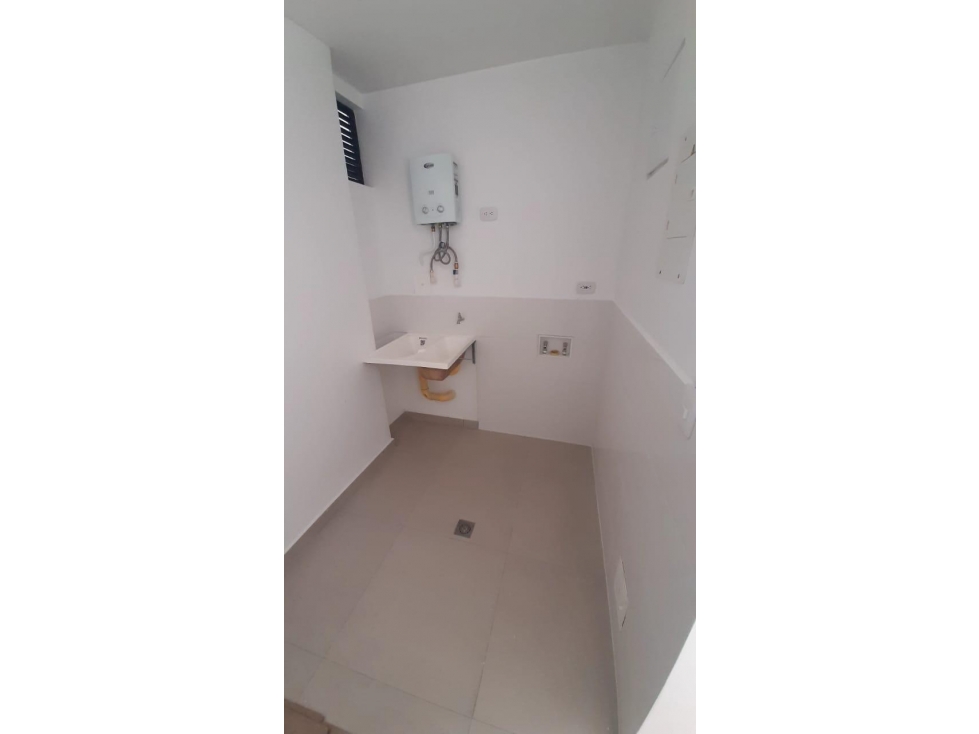 Se vende apartamento Av. Bolivar Armenia Quindio. — foto 5