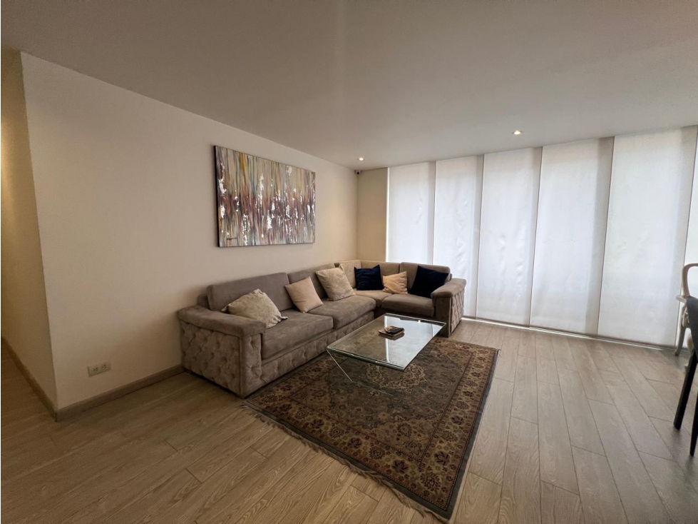 APARTAMENTO AMOBLADO EN EL VIRREY — foto 2