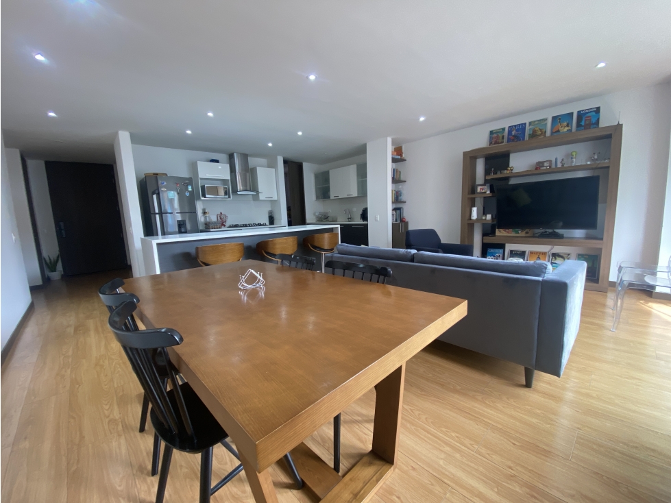 APARTAMENTO AMPLIO Y HERMOSO — foto 3