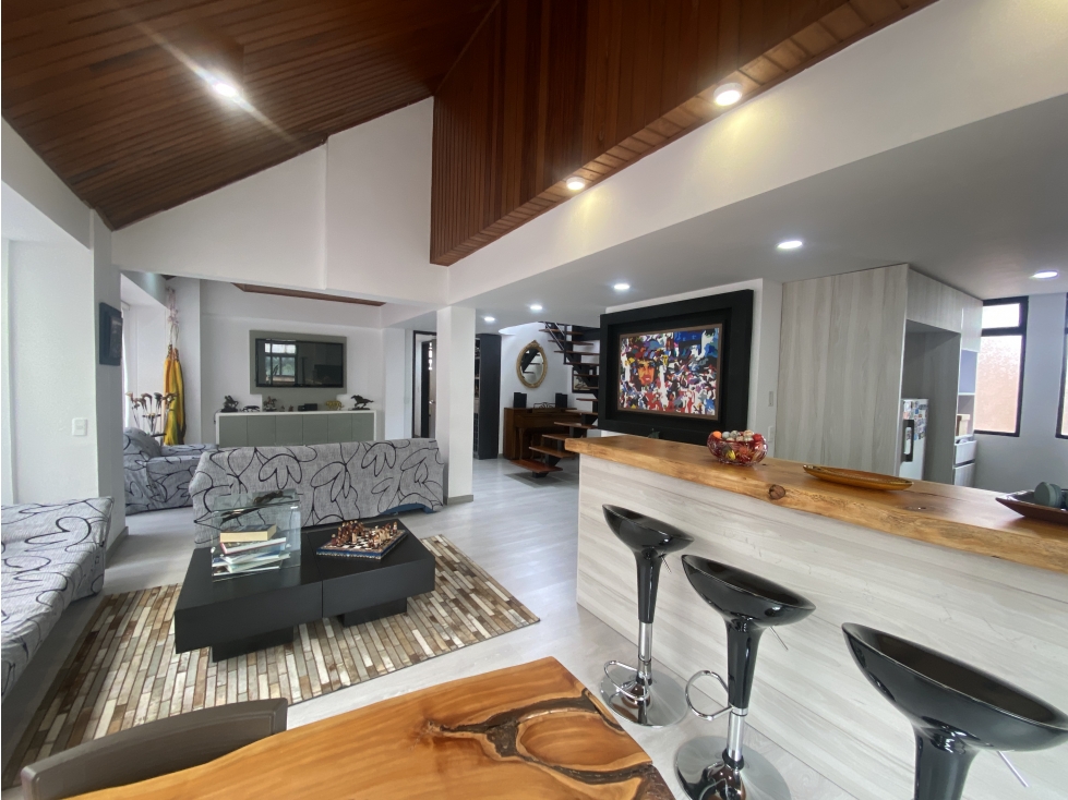 Apartamento SIN IGUAL, remodelado, con gran vista. — foto 4