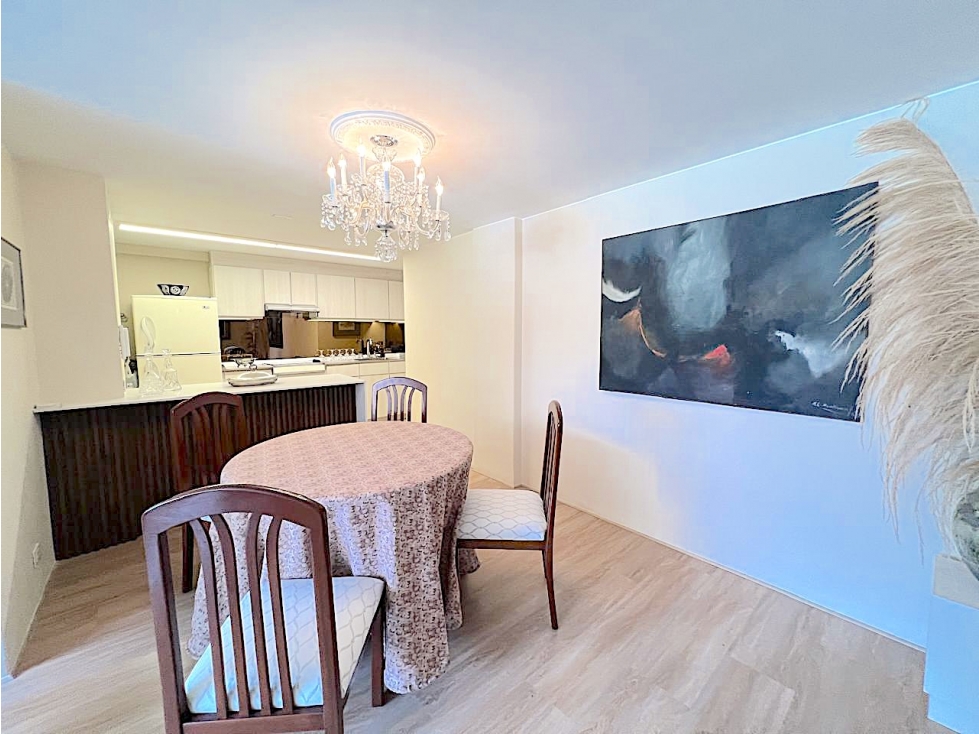 APARTAMENTO EN ARRIENDO AMOBLADO SANTA BARBARA CENTRAL — foto 3