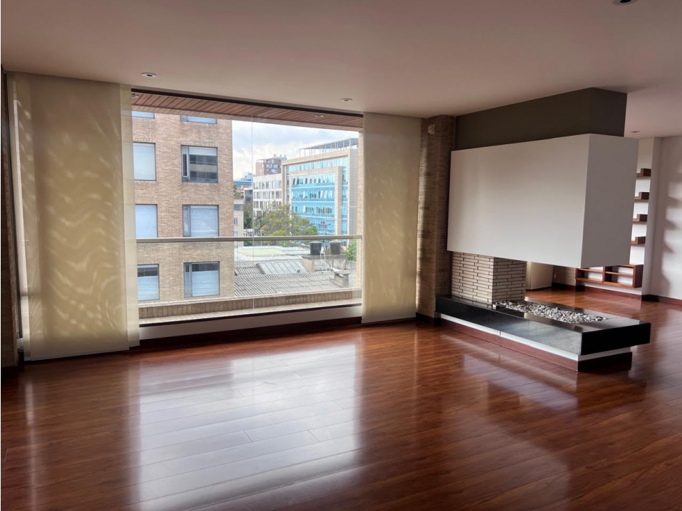ARRIENDO APTO CHICO RESERVADO — foto 2