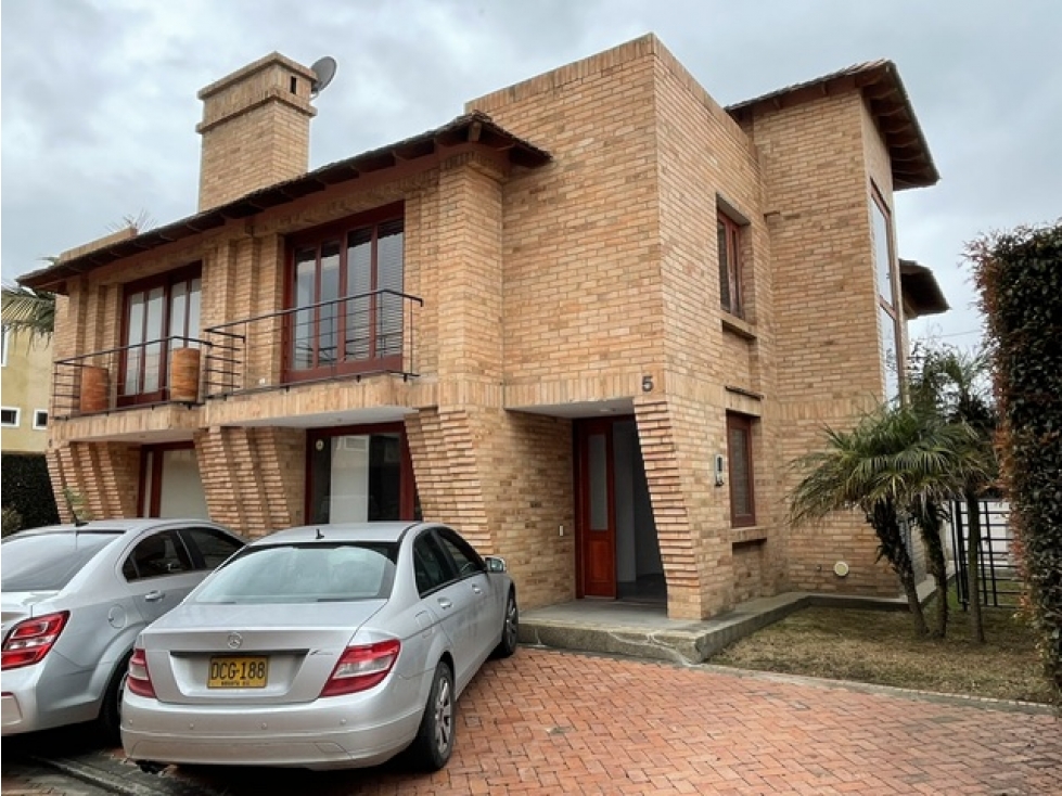 Hermosa casa en conjunto residencial en Chia - 2