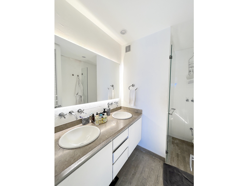 APARTAMENTO EN ARRIENDO SANTA ANA OCCIDENTAL — foto 4