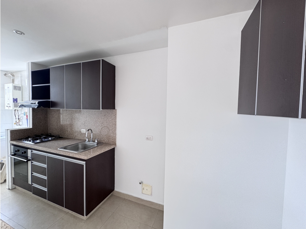 LINDO APARTAMENTO EN VENTA edificio domotizado — foto 2