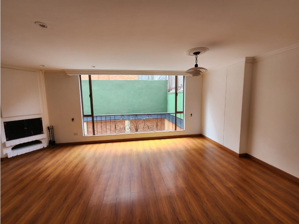Arrienda Apartamento Bella Suiza Bogota
