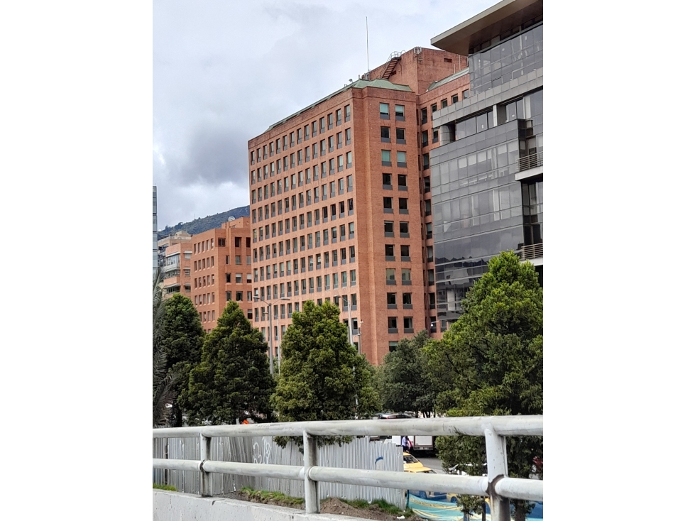 Vende Oficina Chico Bogota