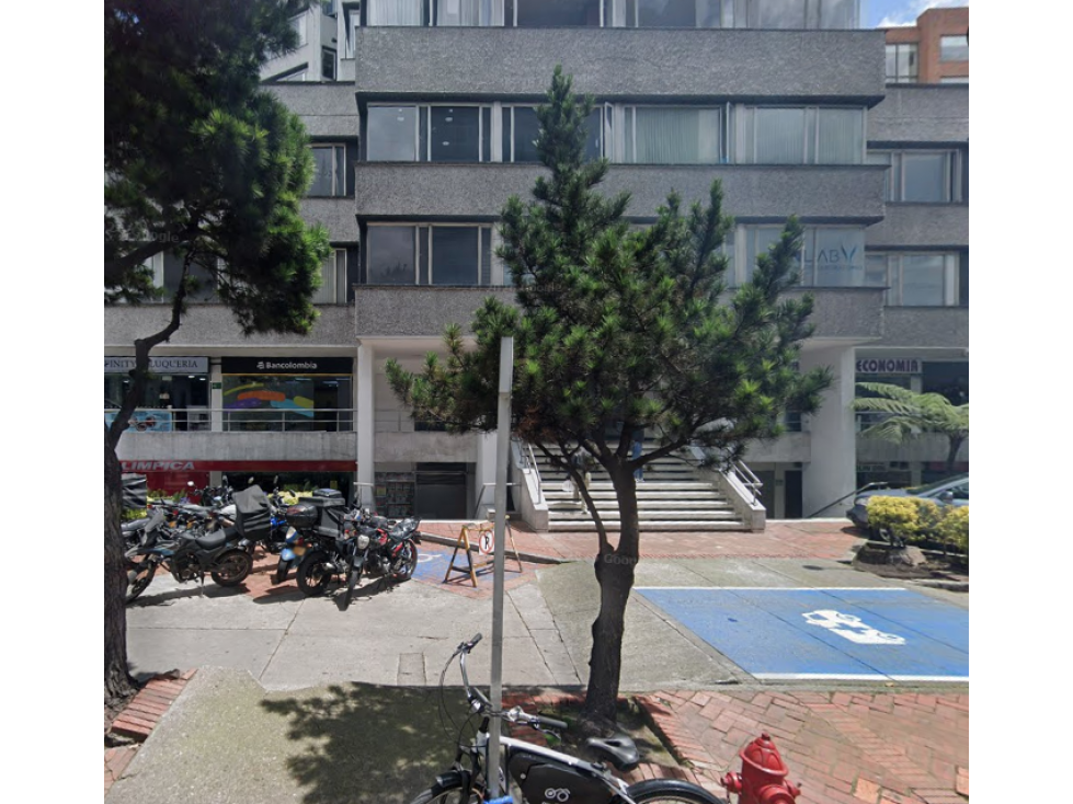 Vende Oficina Los Rosales Bogota