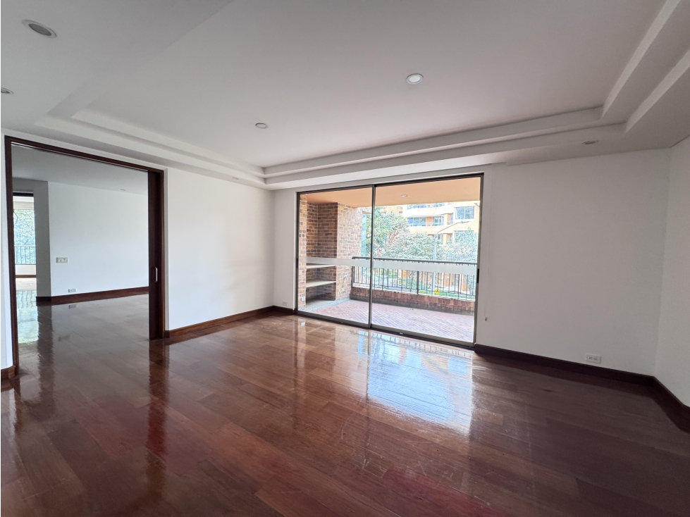 APARTAMENTO ESTUOENDO EN LA CABRERA — foto 4