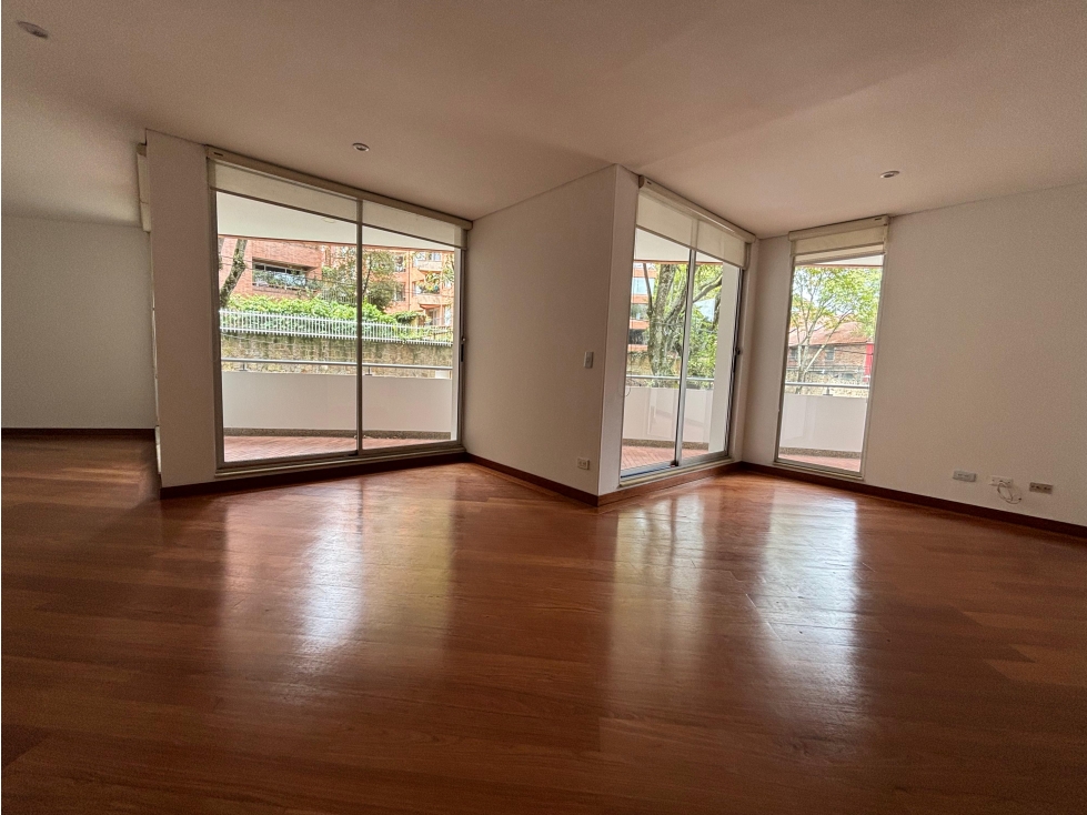 ARRIENDO Apto Rosales Bajo