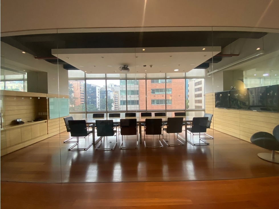 ARRIENDO Oficina Nogal — foto 5