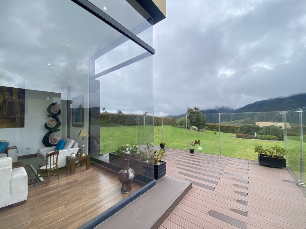 CASA EN LA CALERA, CON VISTA VERDE , TRANQUILIDAD Y ARMONÍA. — foto 2