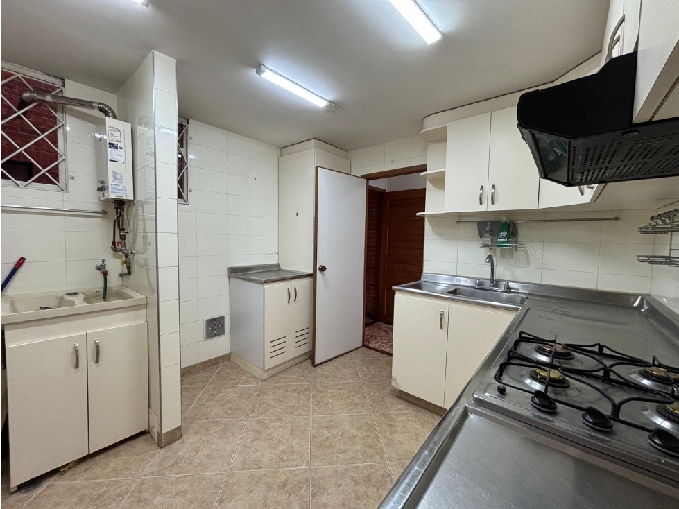 VENTA APTO CEDRITOS — foto 2