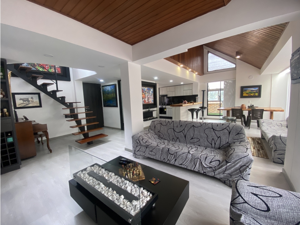 Apartamento SIN IGUAL, remodelado, con gran vista. — foto 2