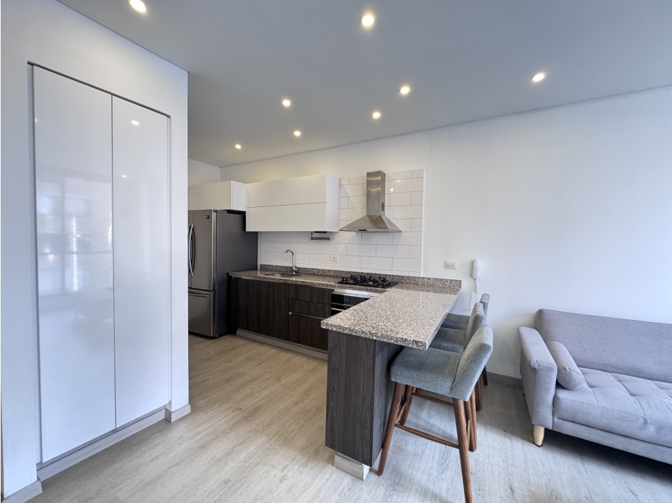 APARTAMENTO IDEAL PARA SOLTEROS O PAREJAS EN CHICO NAVARRA — foto 4