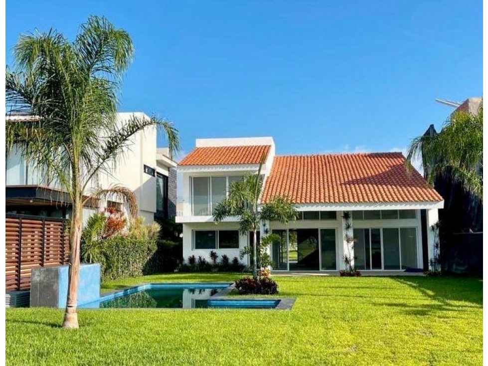 Venta de Casa Sola en Fracc. Paraiso Country Club - 1