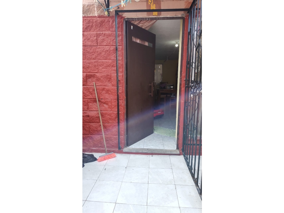 VENDO CASA ACOLAPA 730,000. - 2