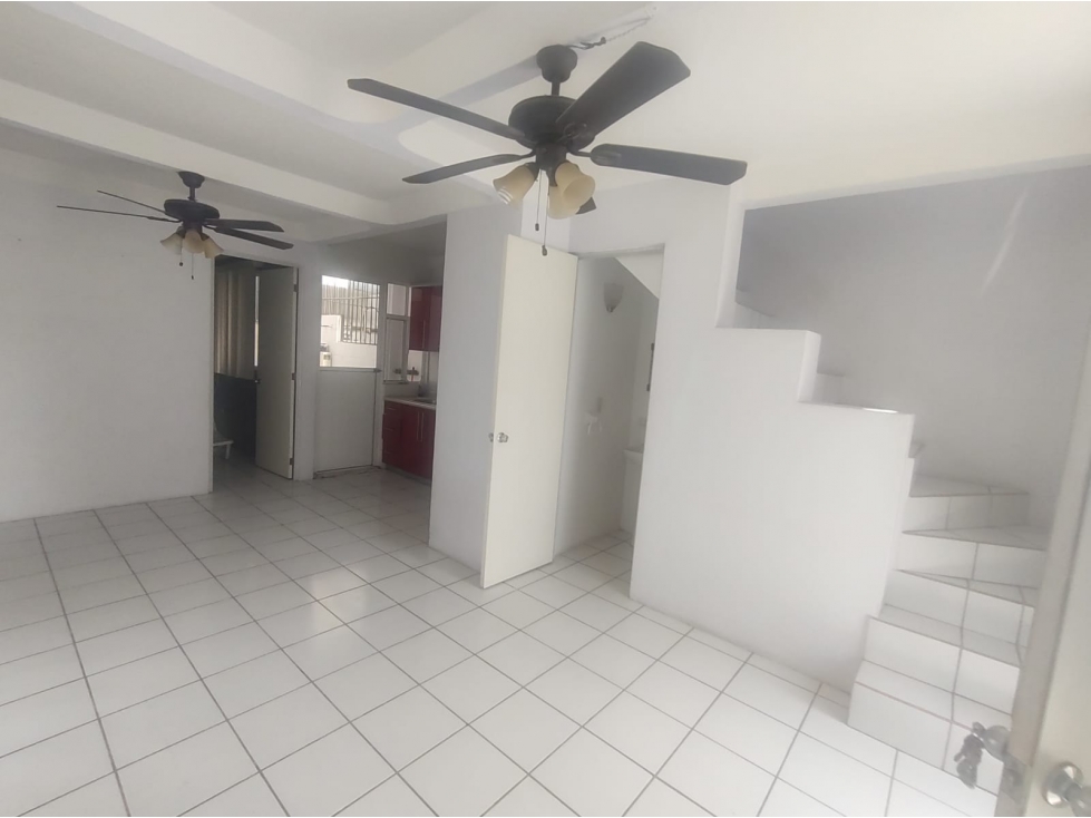 casa en venta en valle Esmeralda 1,400,000.- - 6