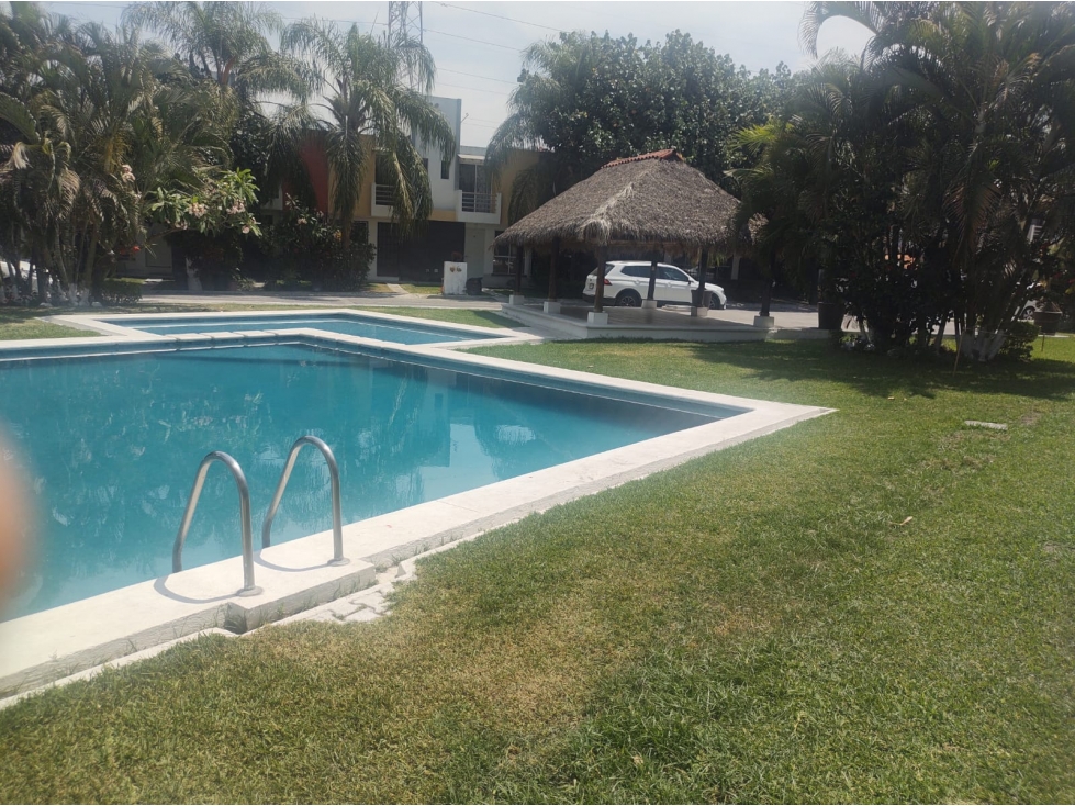 casa en venta en valle Esmeralda 1,400,000.- - 1