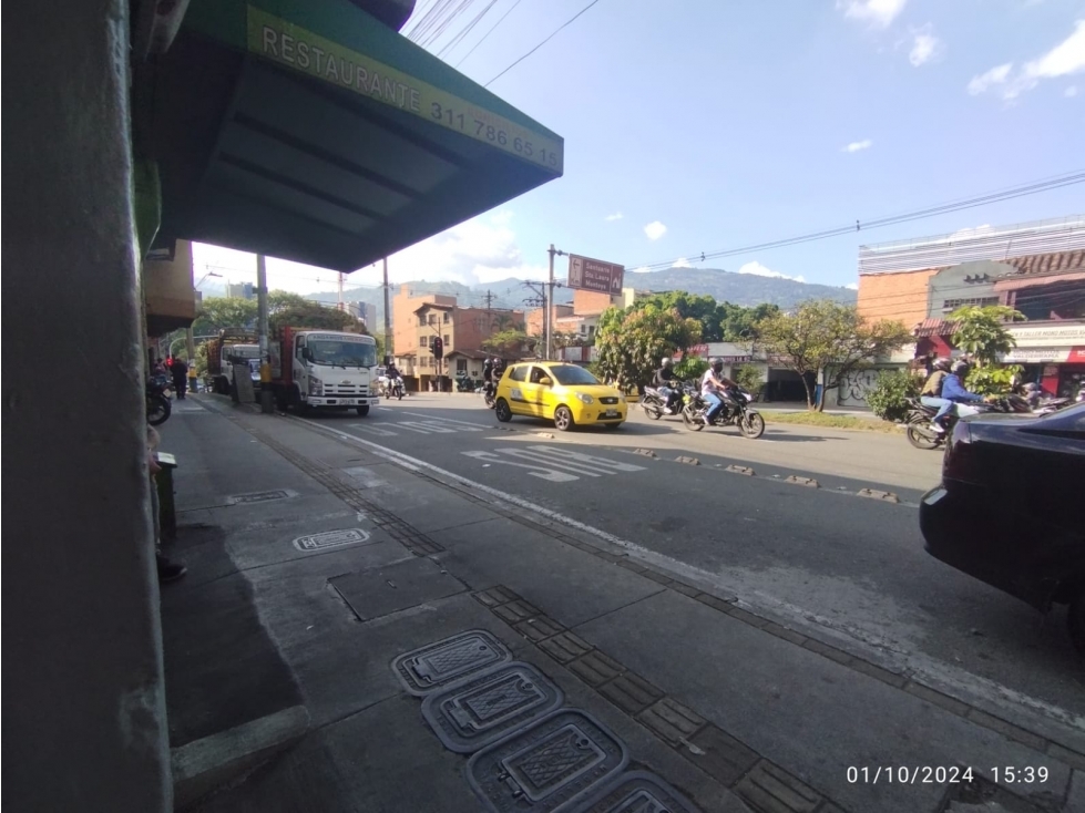 VENTA CASA LOCAL BODEGA AVENIDA SAN JUAN ZONA COMERCIAL