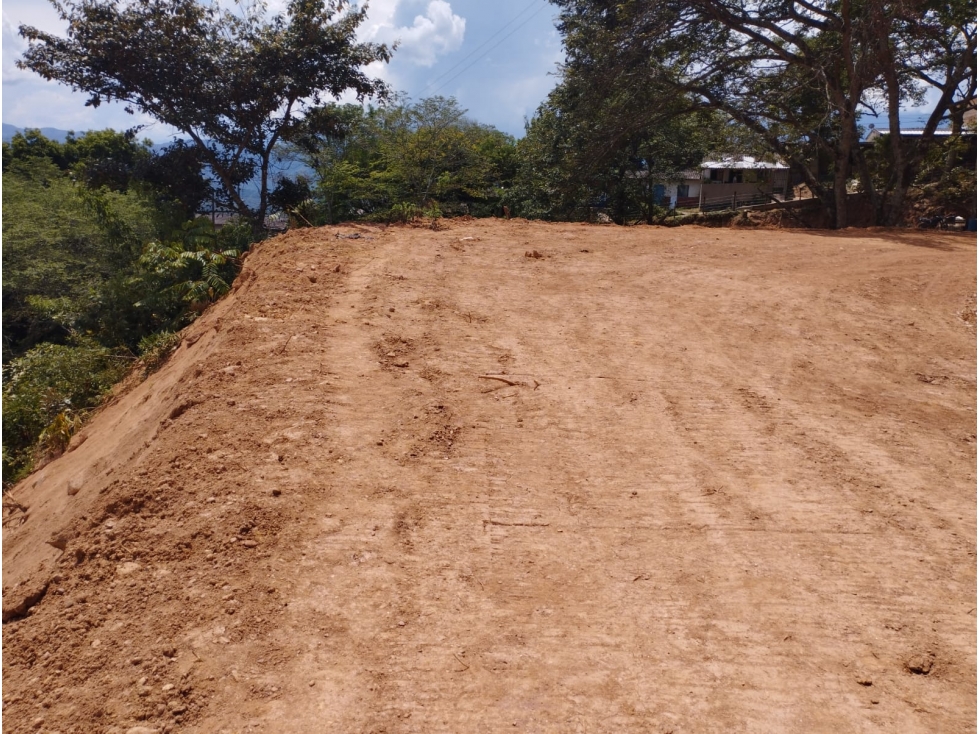 VENTA LOTE SOPETRAN ESCRITURA AL 100%