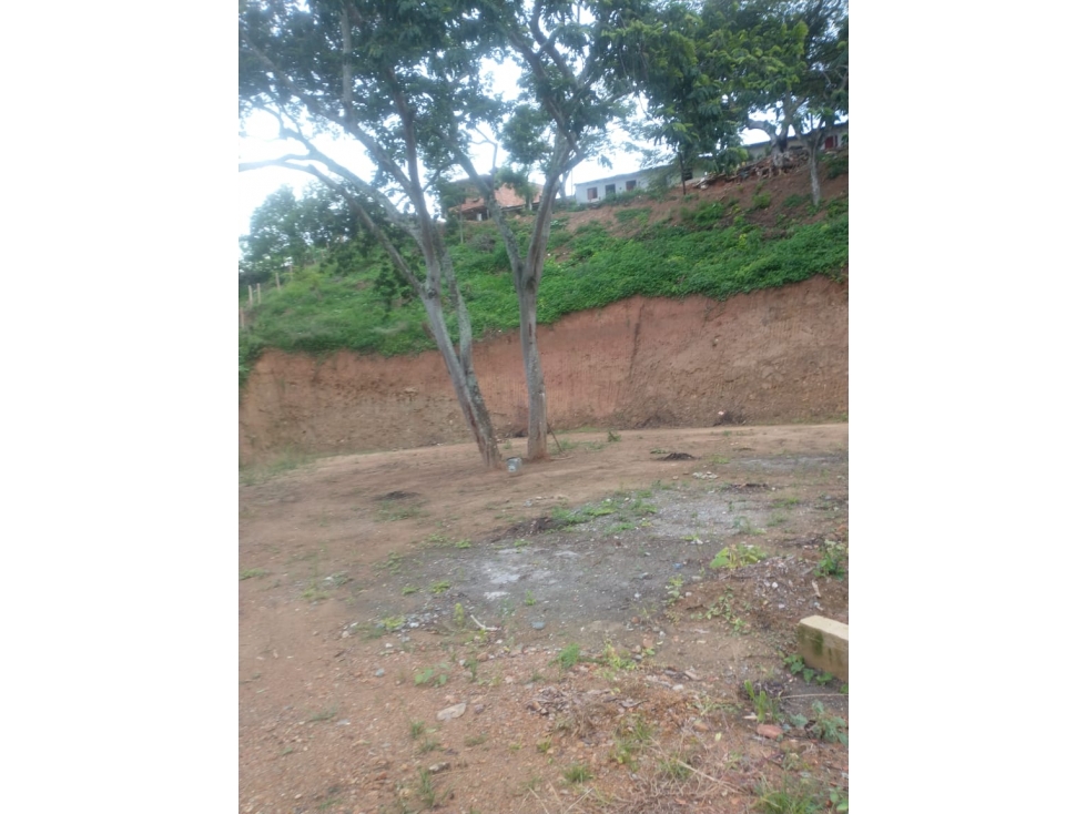 VENTA LOTE SOPETRAN ANTES DEL PUEBLO ESCRITURA 100 % — foto 5