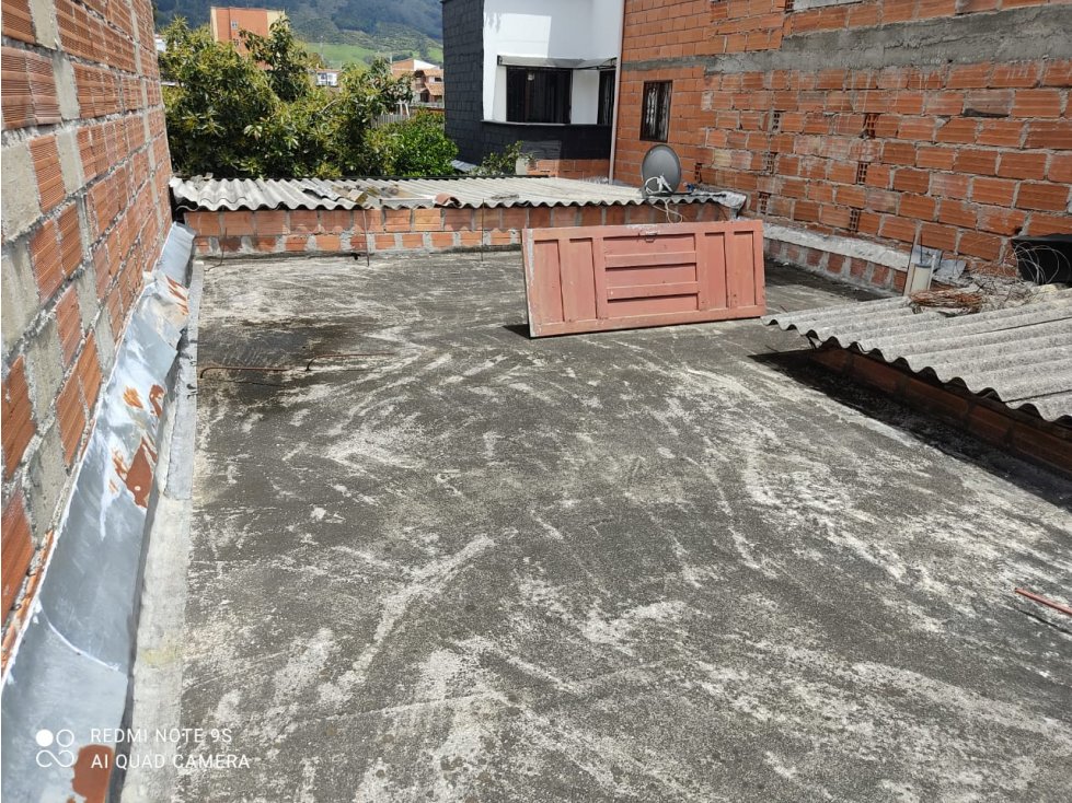 VENTA CASA LOTE LA CEJA CON AIRE - 4