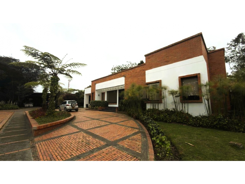 CASA EN VENTA EN GUAYMARAL | CONJUNTO CERRADO | LOTE DE 910 M²