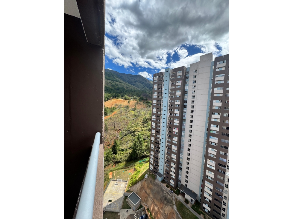 VENTA DE APARTAMENTO EN LOS CERROS NIQUÍA-BELLO — foto 5