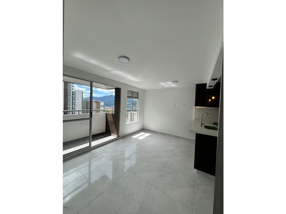 VENTA DE APARTAMENTO EN LOS CERROS NIQUÍA-BELLO — foto 4