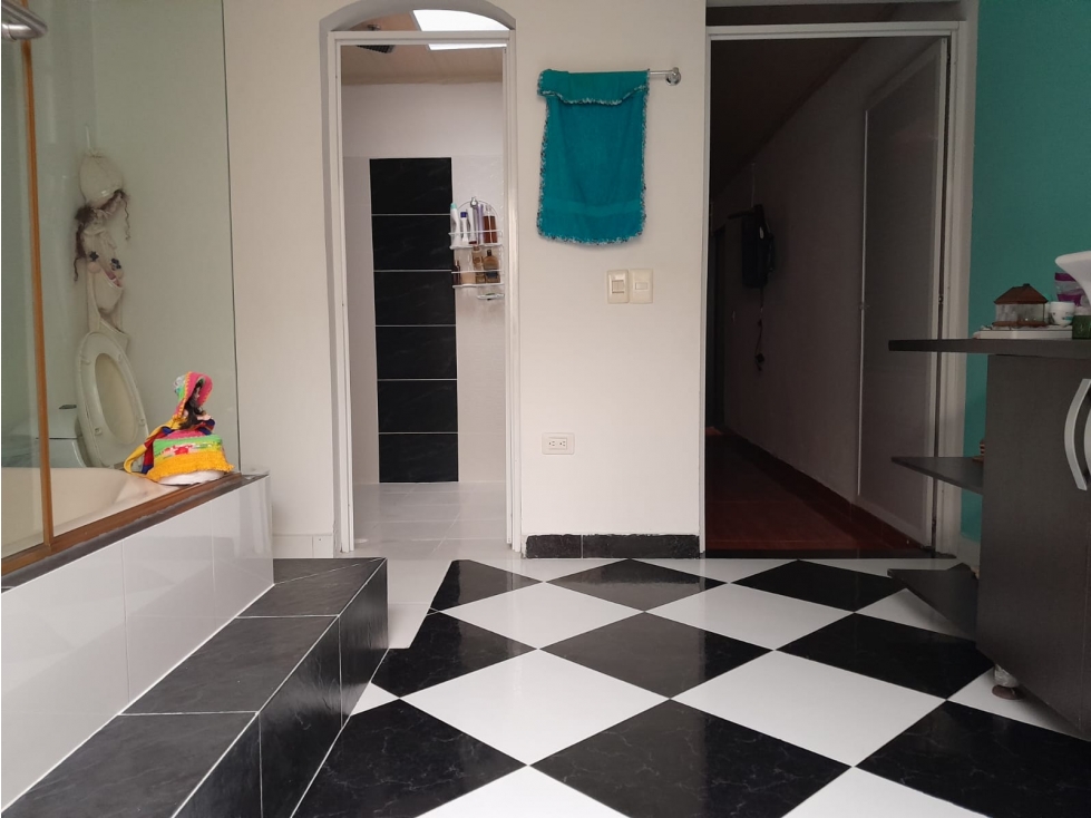 VENTA DE CASA EN BARIO SANTA TERESITA DOSQUEBRDAS - 2