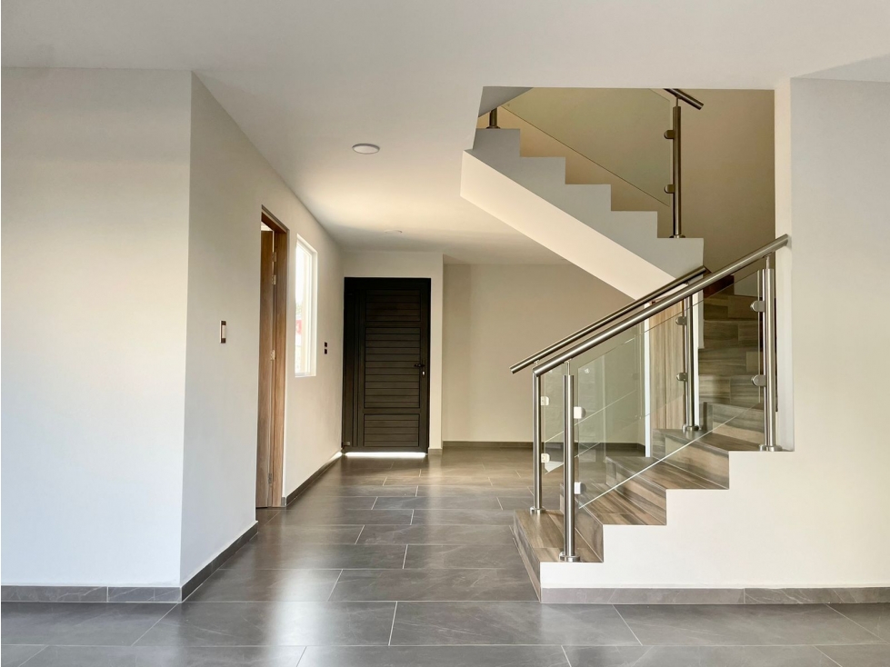 Casa Nueva en Venta en Residencial en Metepec con Roof Garden - 5