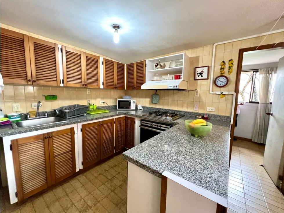 APARTAMENTO EN VENTA MEDELLÍN EL POBLADO MILLA DE ORO 138 m2 - 1