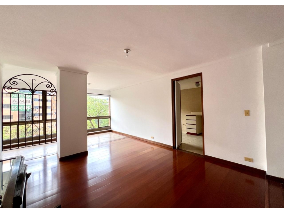 APARTAMENTO EN VENTA MEDELLÍN EL POBLADO MILLA DE ORO 197 m2