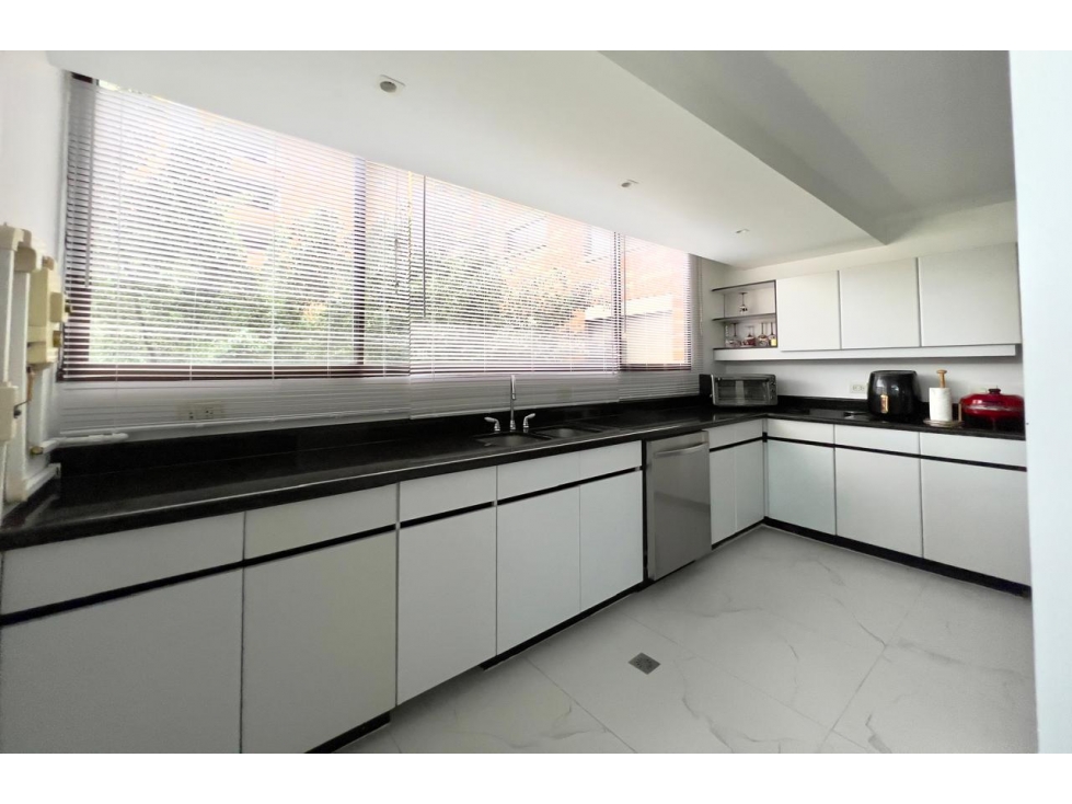 APARTAMENTO EN VENTA MEDELLÍN EL POBLADO 366 M2 — foto 6