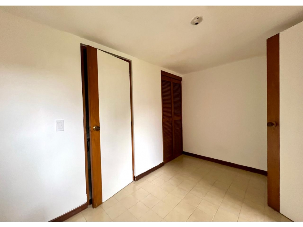 APARTAMENTO EN VENTA MEDELLÍN EL POBLADO MILLA DE ORO 197 m2 — foto 6