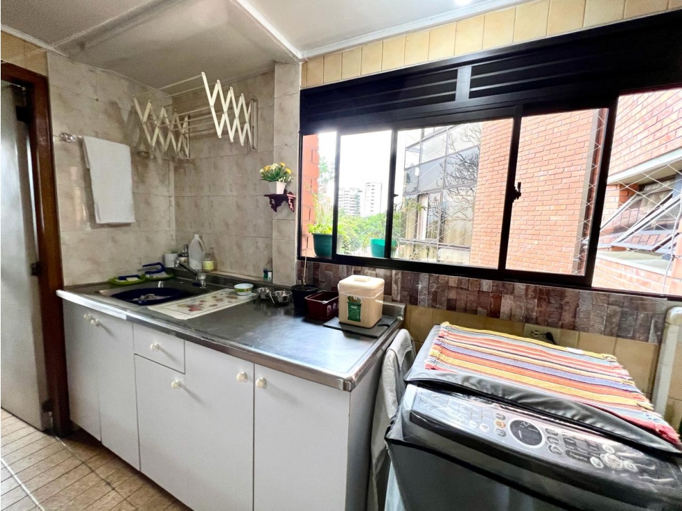APARTAMENTO EN VENTA MEDELLÍN EL POBLADO MILLA DE ORO 138 m2 - 4