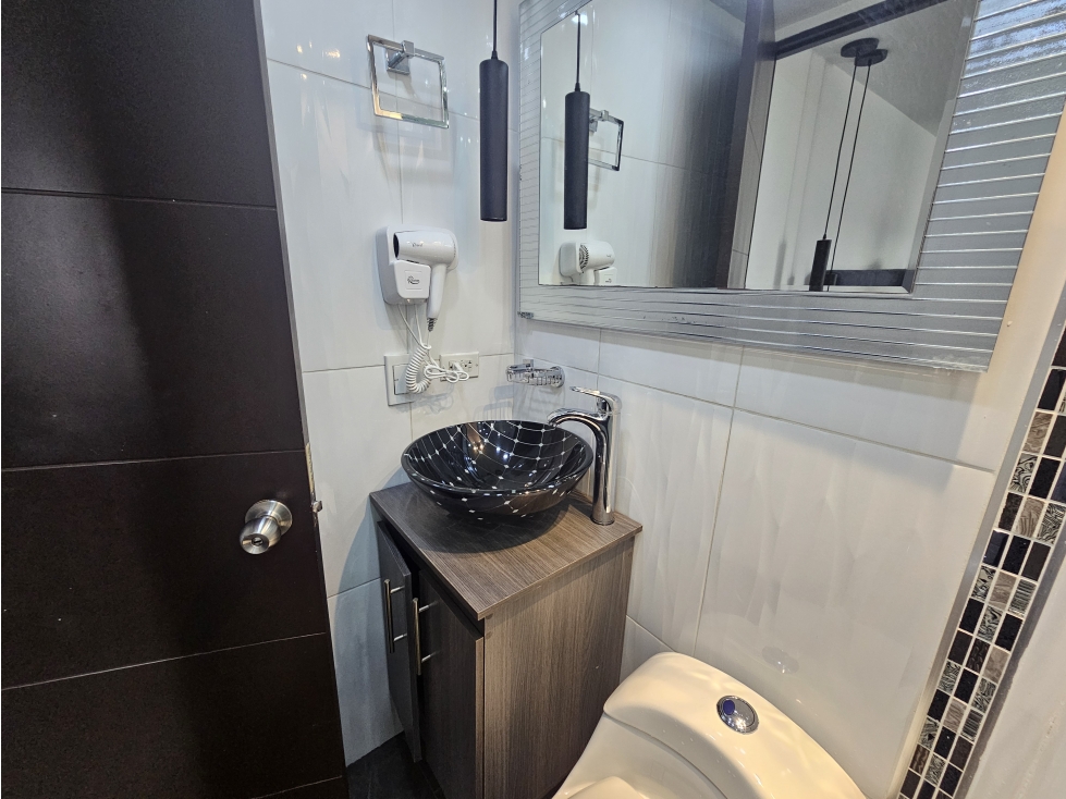 Apartaestudio en Venta en Medellín - Sector El Poblado — foto 4