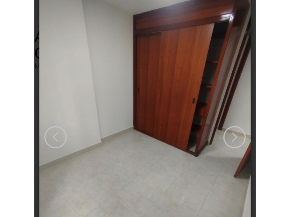 VENTA APARTAMENTO LOMA DE LOS BERNAL — foto 3