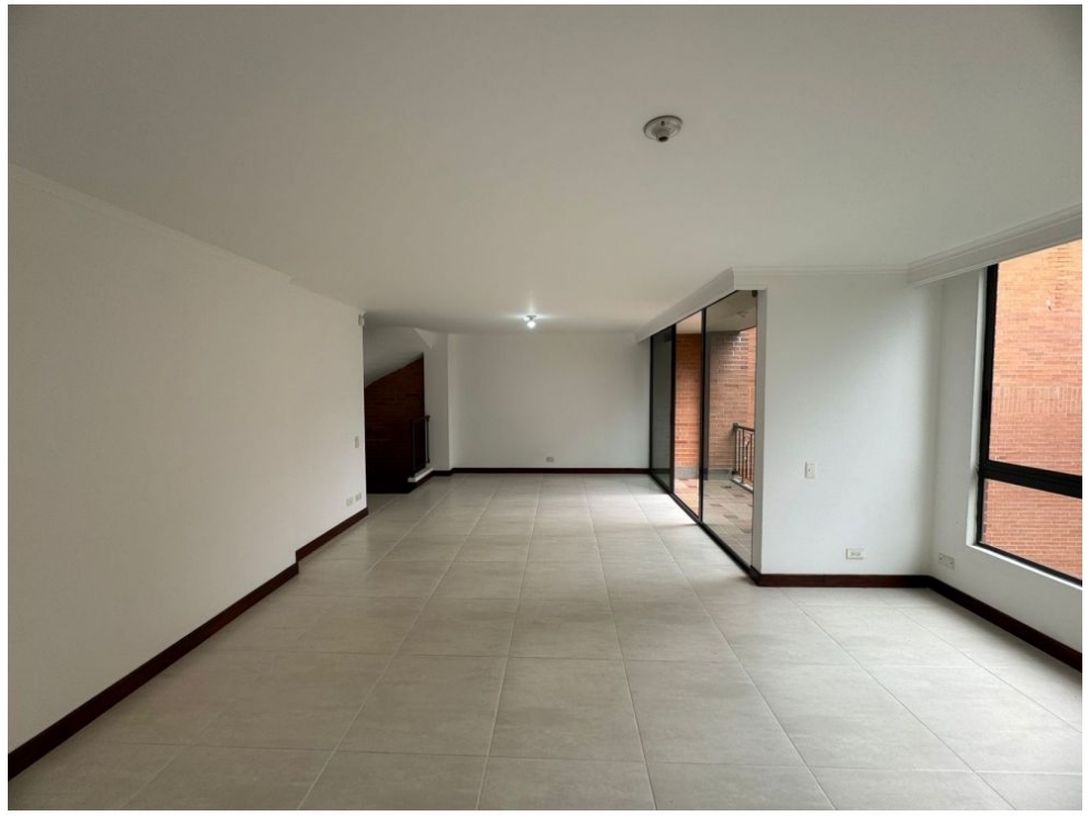 VENDO CASA LOMA DE LAS BRUJAS — foto 4