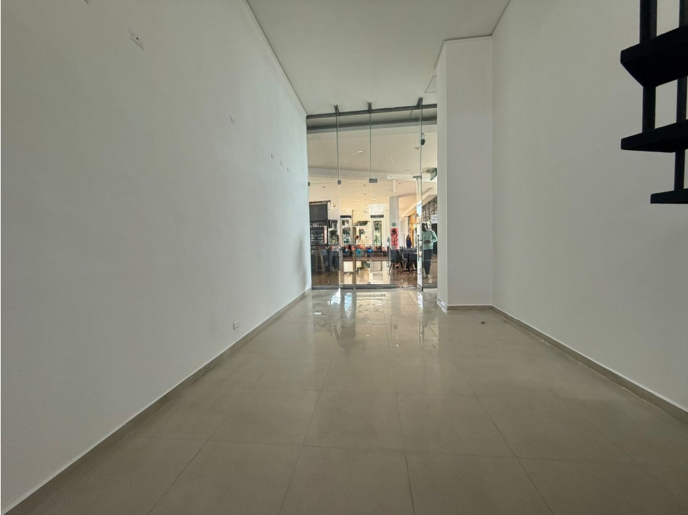 VENTA LOCAL PREMIUM PLAZA POBLADO — foto 6