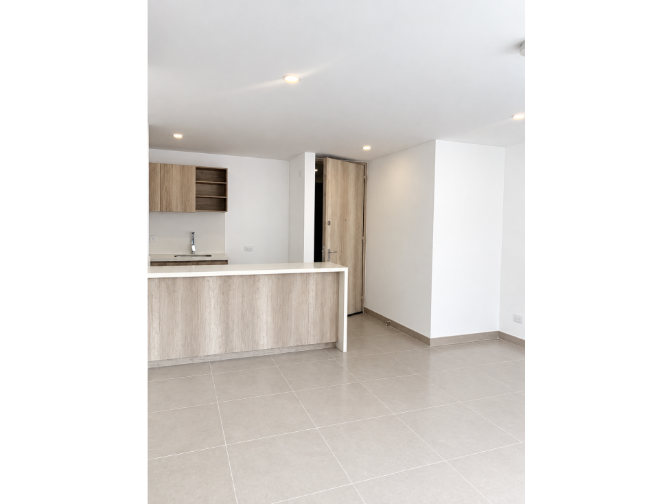 ARRIENDO APARTAMENTO CIUDAD DEL RIO