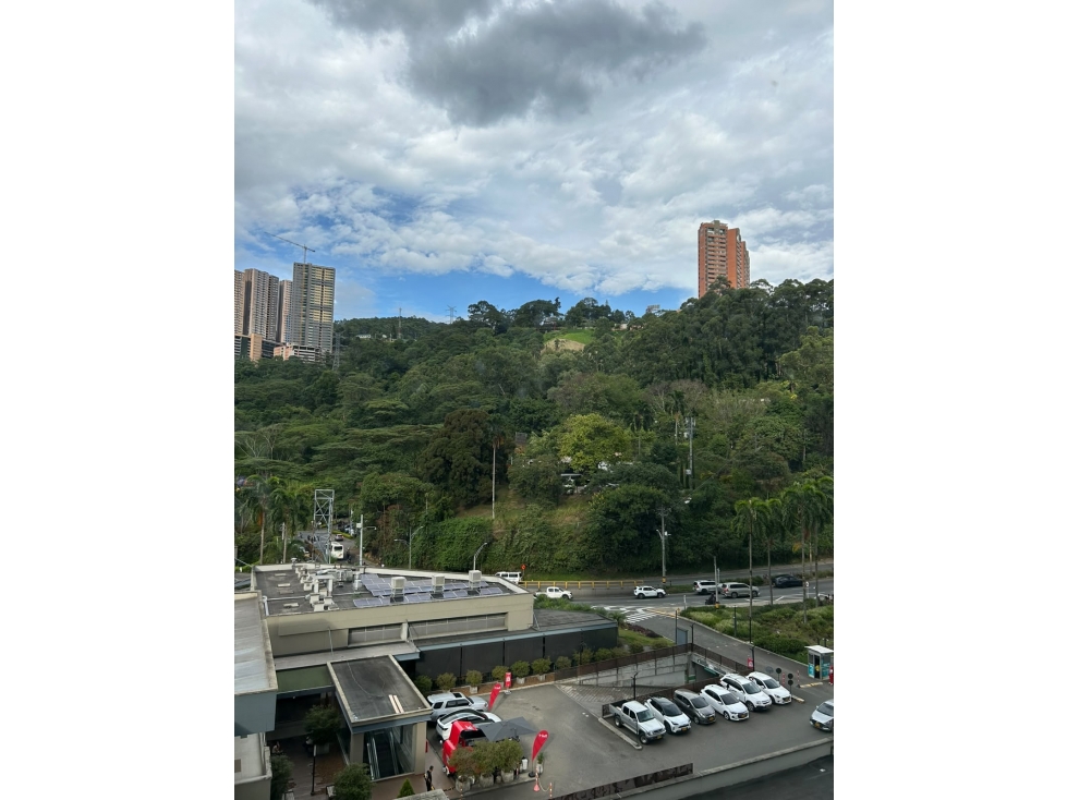 ARRIENDO APARTAMENTO EN CASTROPOL, POBLADO — foto 3