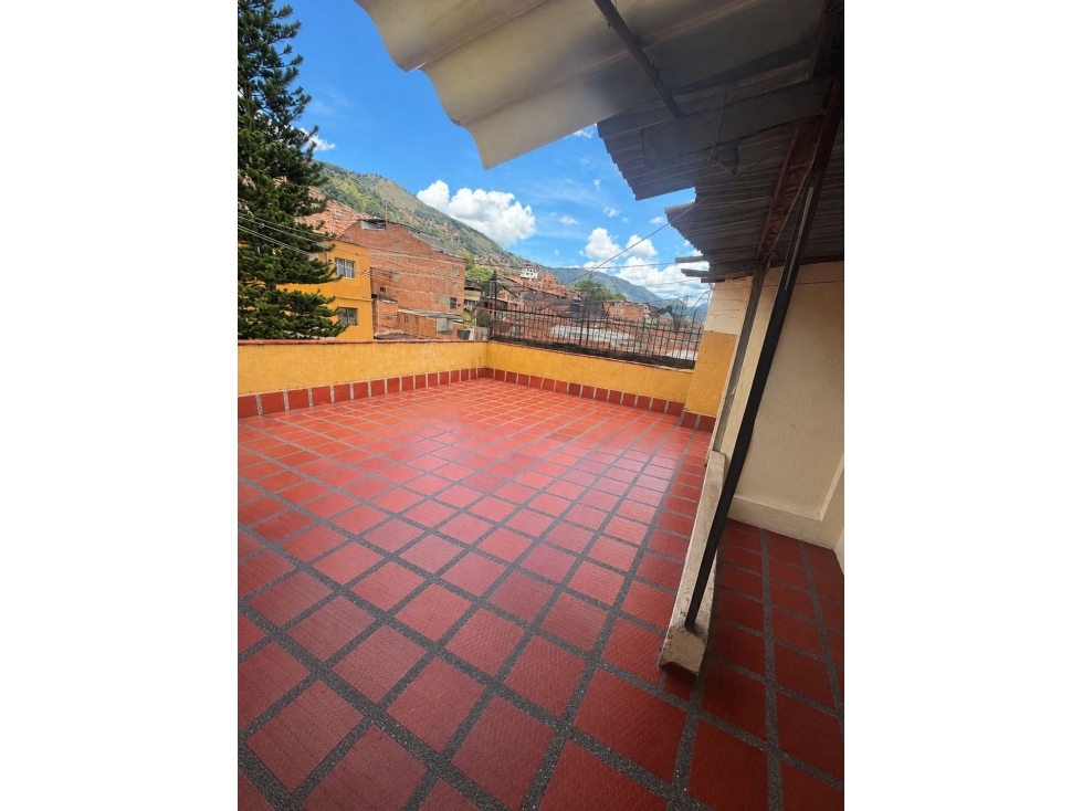 PRECIO DE OPORTUNIDAD, VENTA APARTAMENTO ARANJUEZ