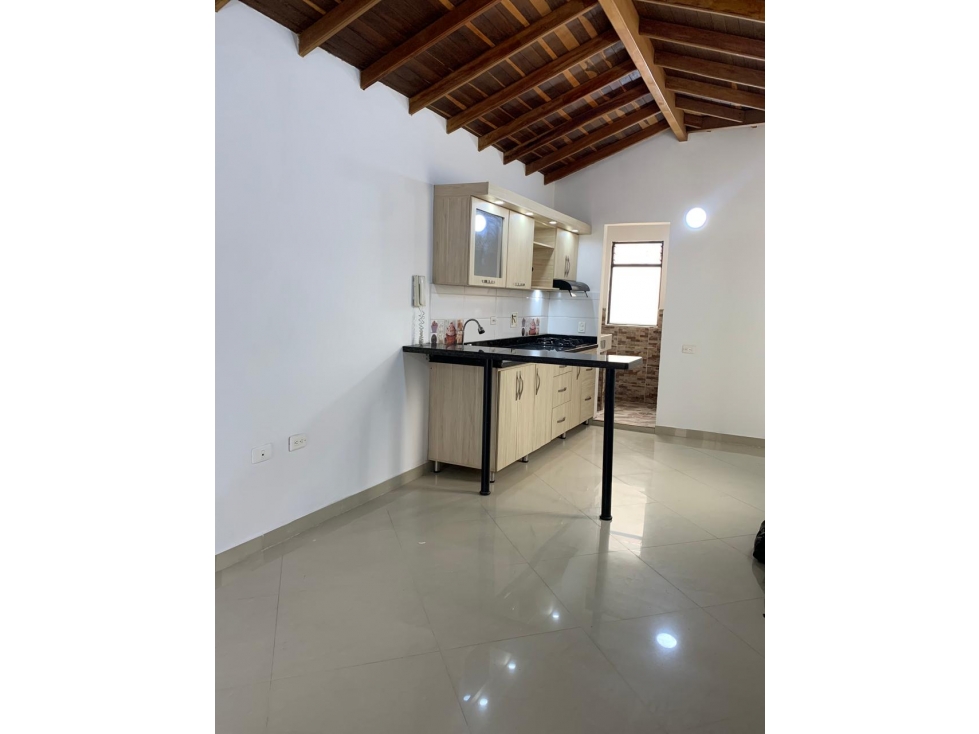 APARTAMENTO EN RENTA BELLO SANTA ANA — foto 2