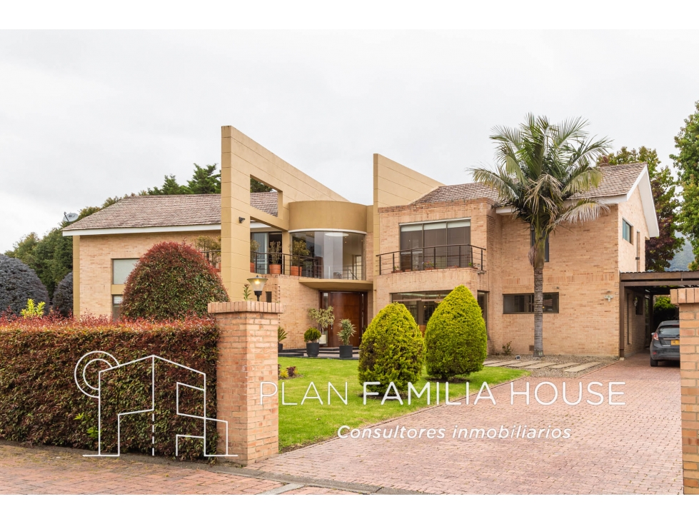 Magnifica Casa en San Simón, en venta dos niveles. — foto 3
