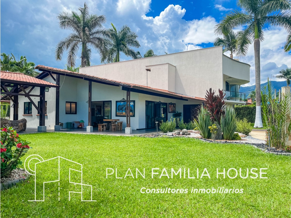 Casa campestre en venta - Combia, Pereira - Exclusividad y confort — foto 2