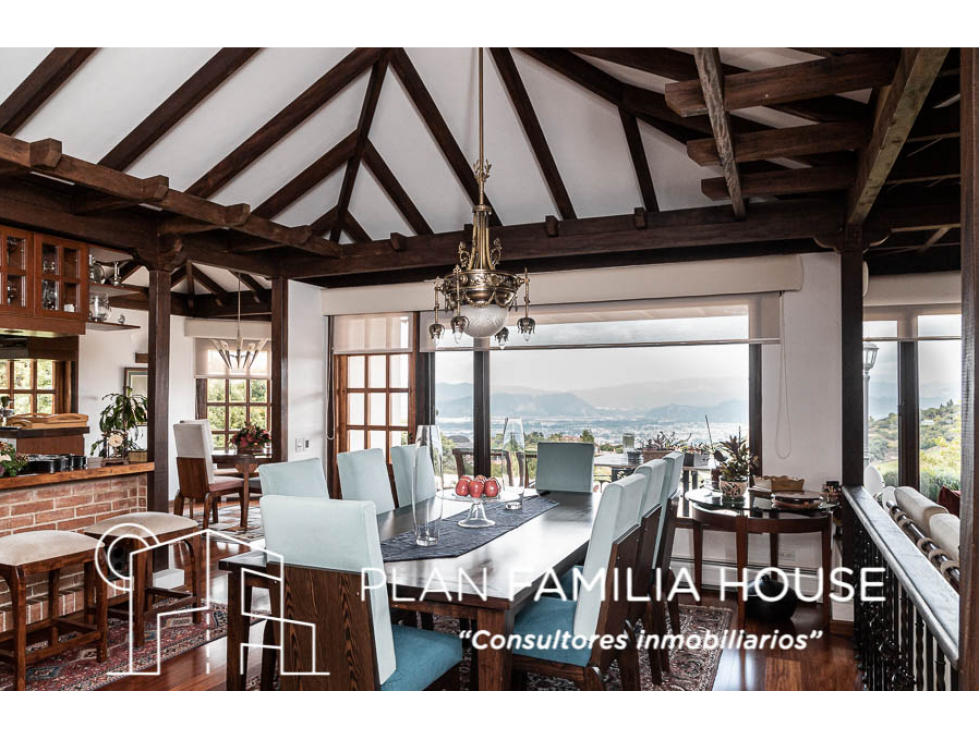 Magnifica casa de un piso, espectacular vista en Condominio
